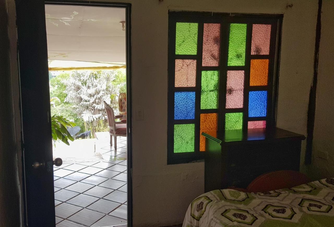 Hostal Eco Language *