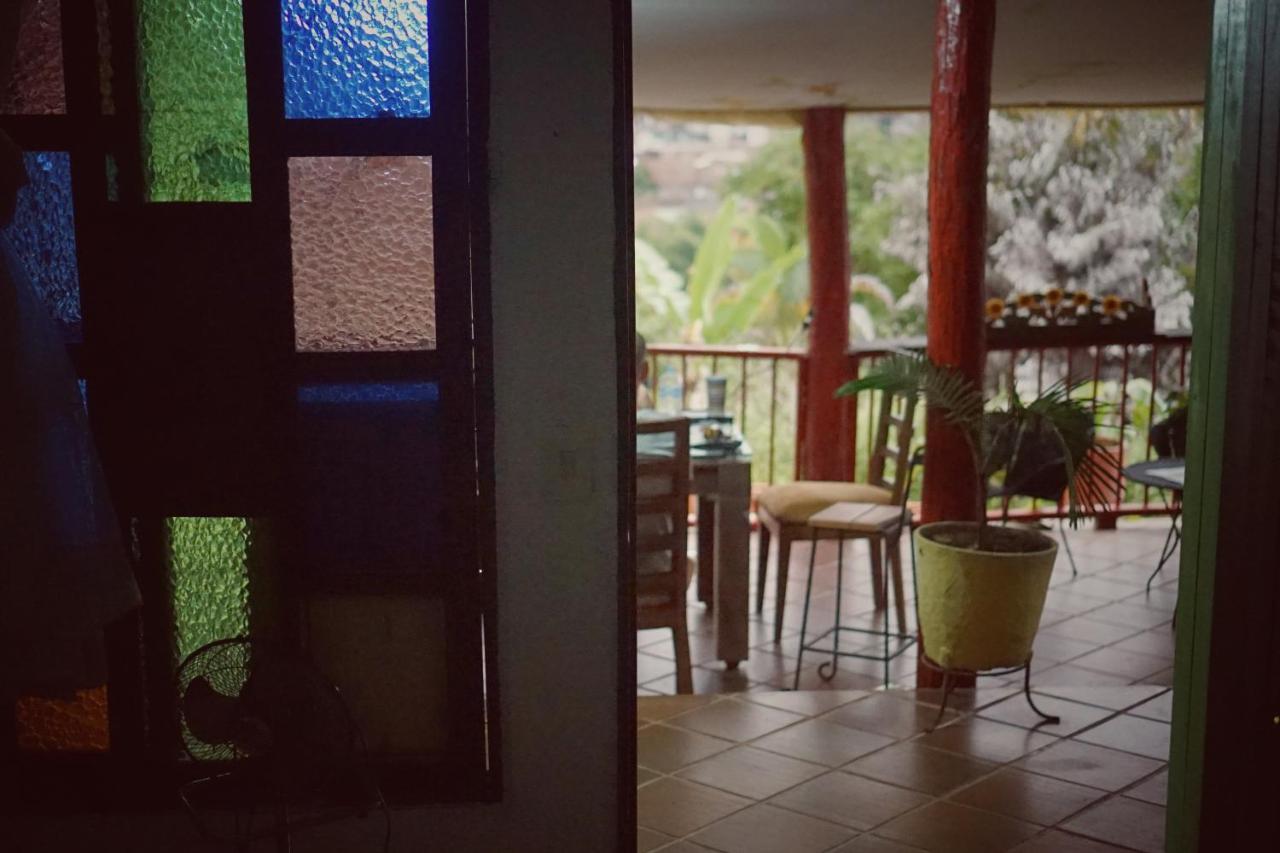 Eco Language Hostal Medellín