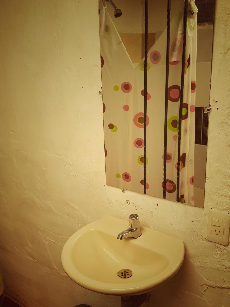 Eco Language Hostal *