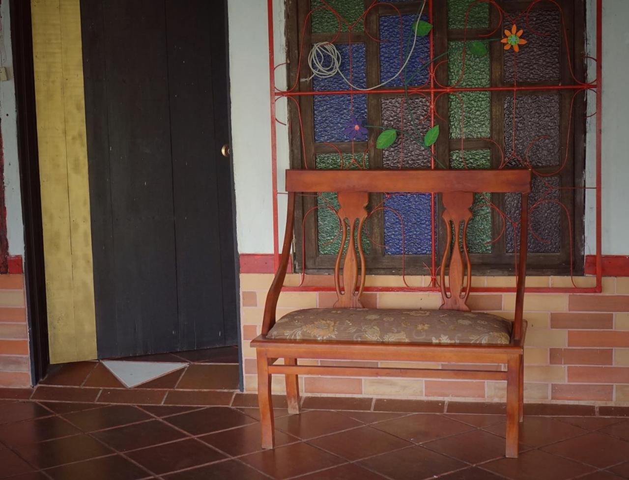 Eco Language Hostal Medellín